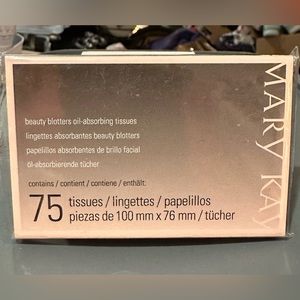 Mary Kay makeup beauty blotters. NEW. RETAIL $8